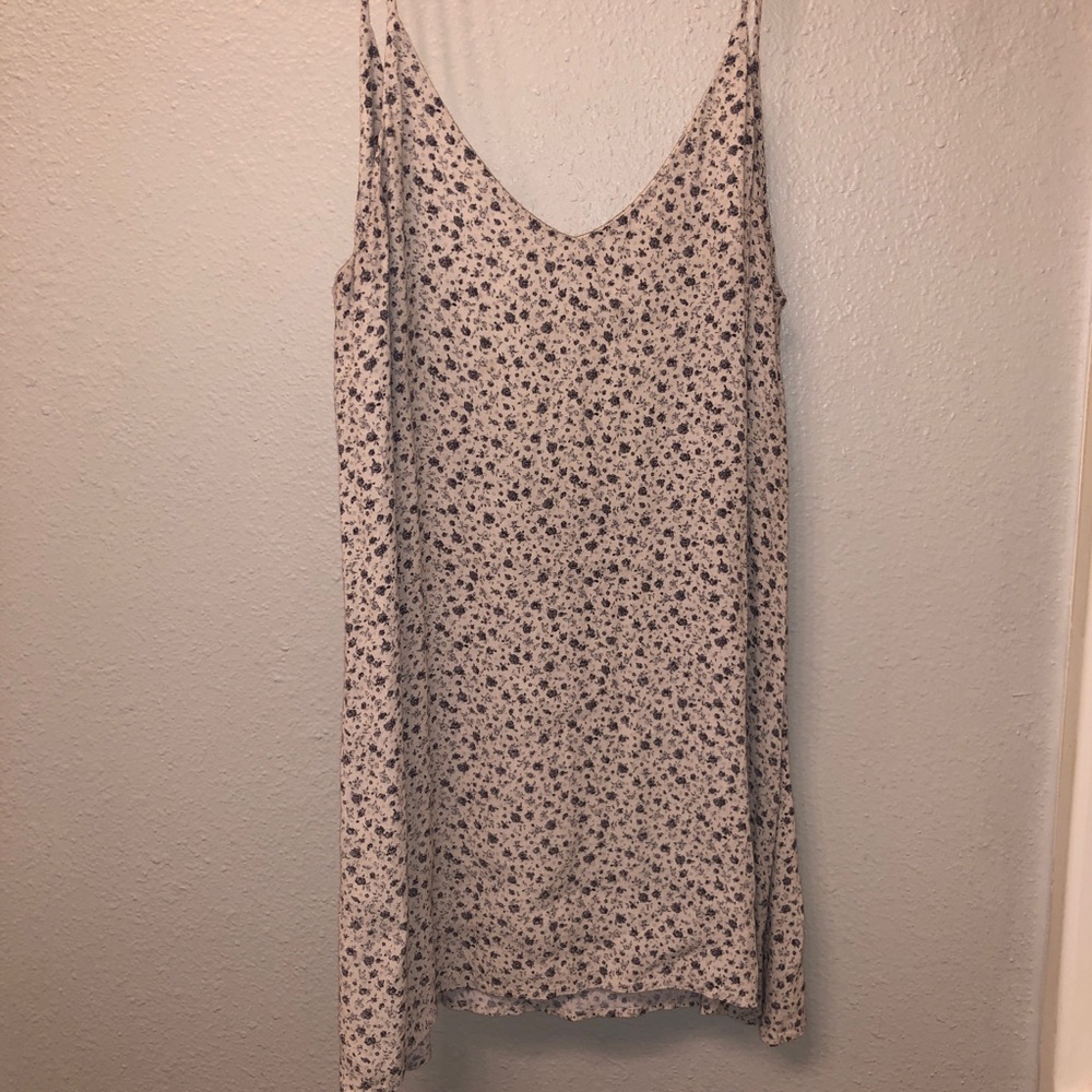 Brandy Melville Lynette Dress - size One Size